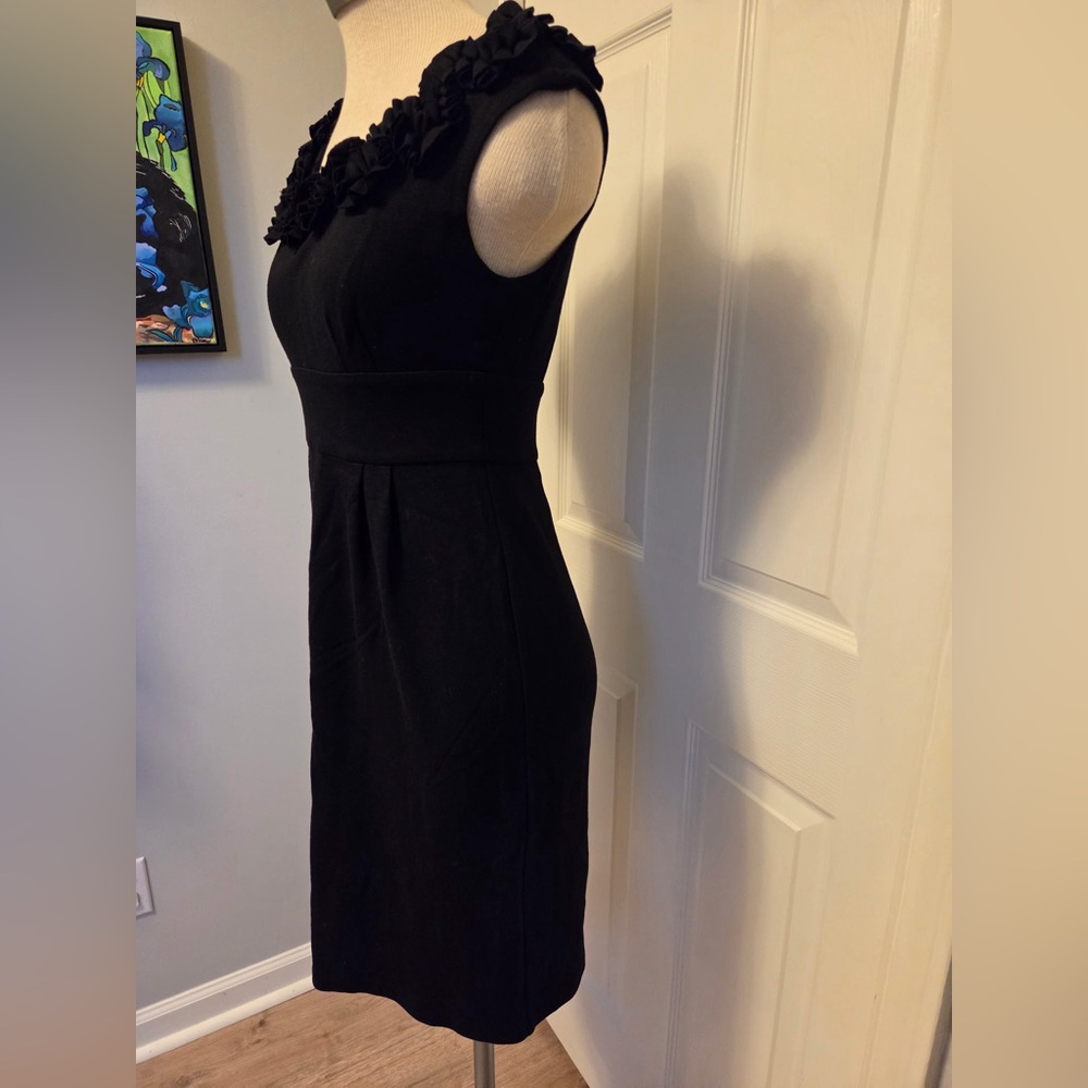 Maggy L - Vintage Classic Black Sleeveless Ruffle-Trim Dress - 4 - Picture 6 of 6